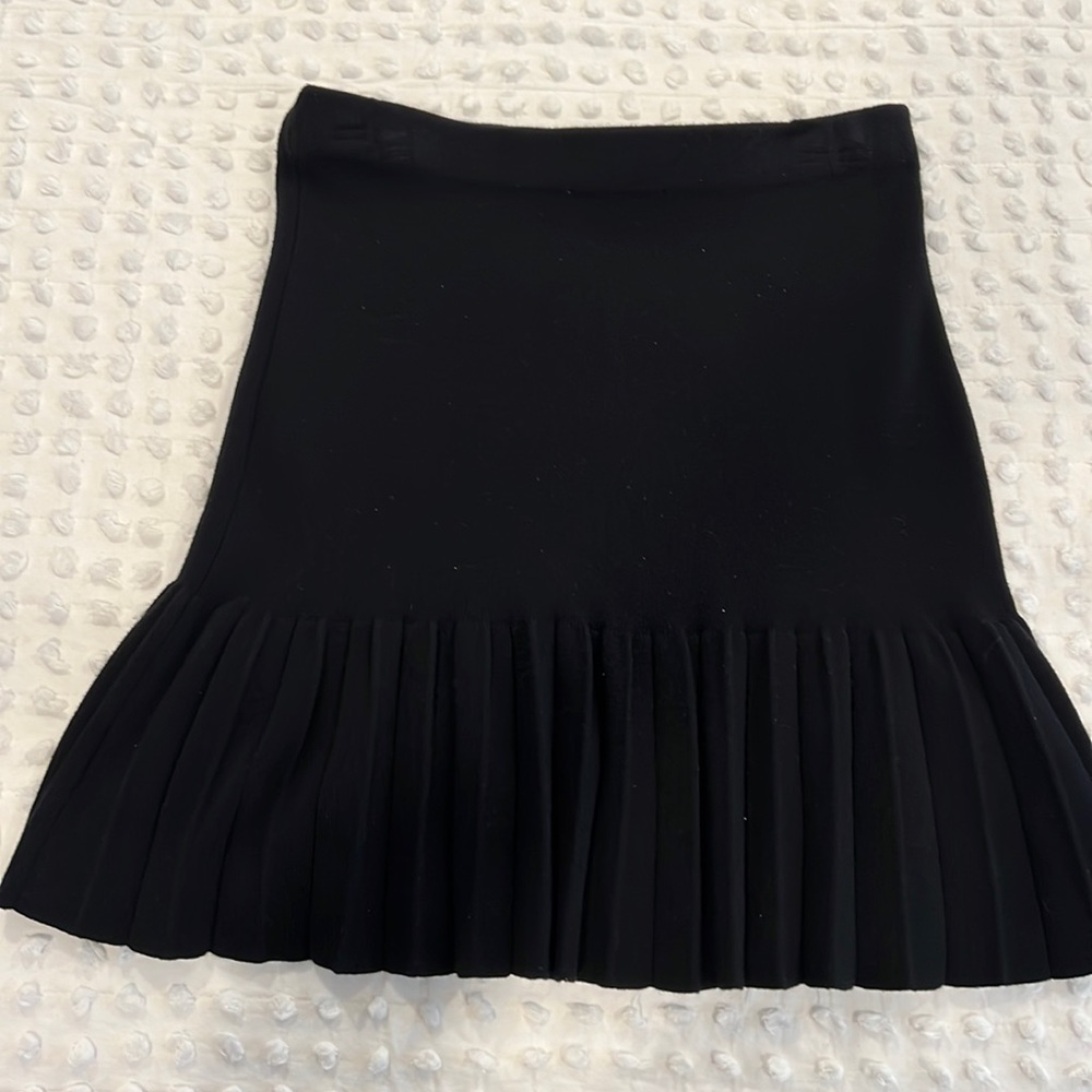 Pleated skirt